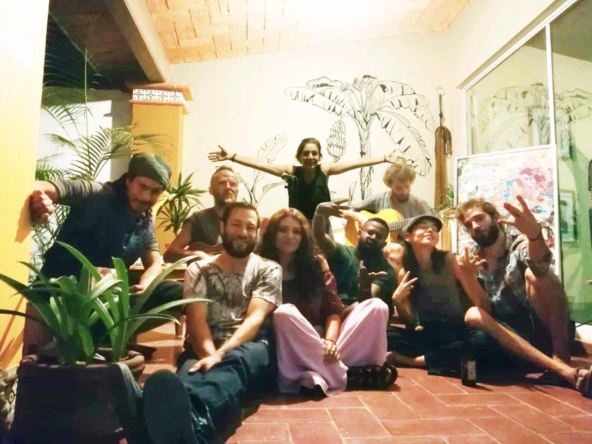 Los Nardos Hostel -Pet Friendly- Oaxaca Exterior photo