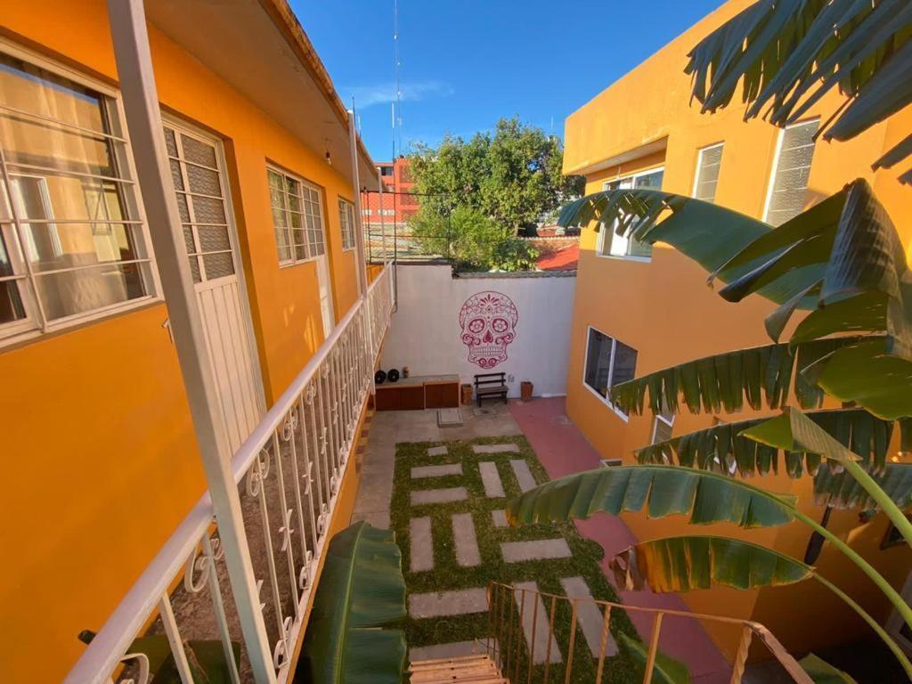 Los Nardos Hostel -Pet Friendly- Oaxaca Exterior photo