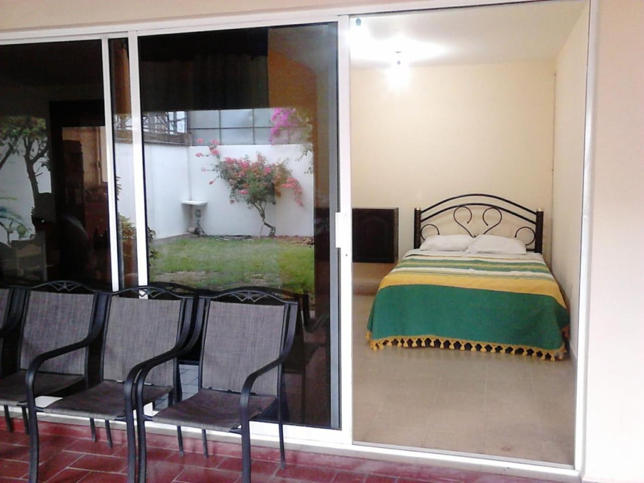 Los Nardos Hostel -Pet Friendly- Oaxaca Exterior photo